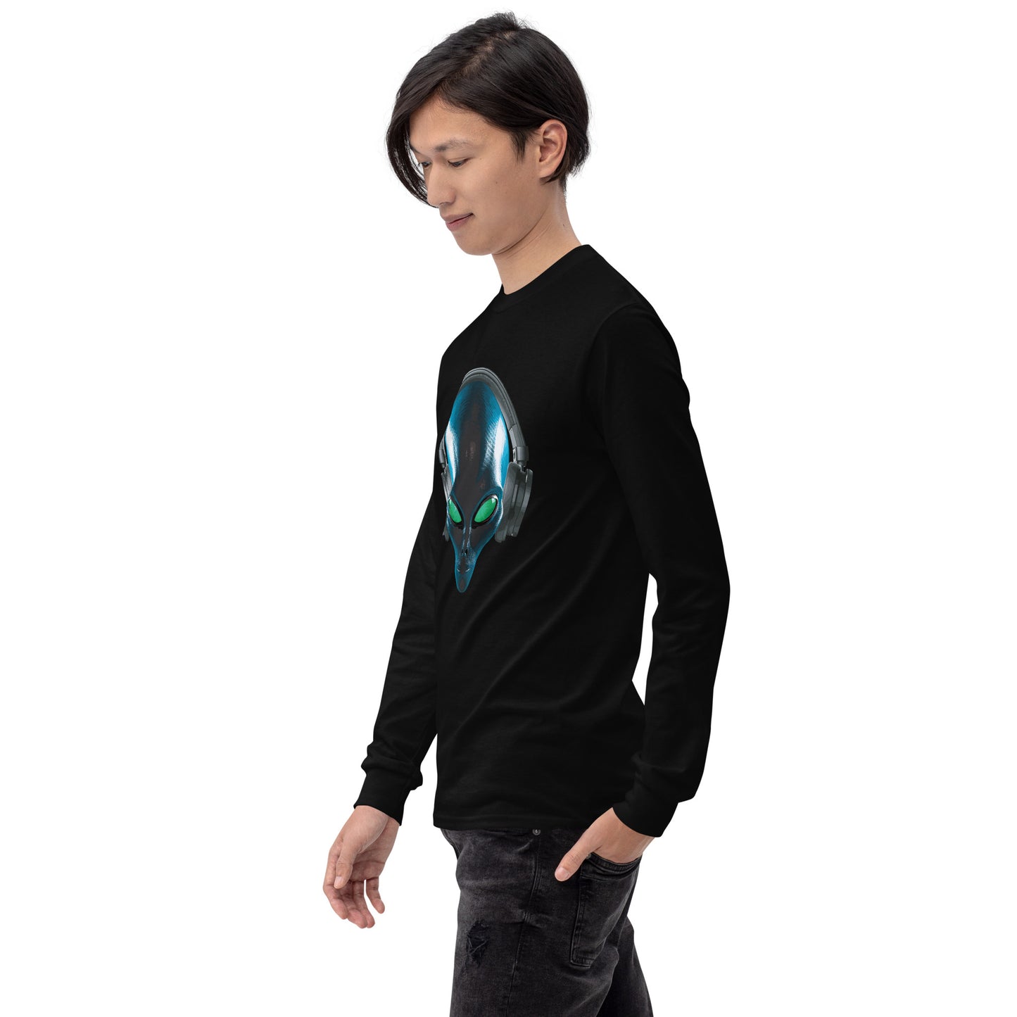 Alien with headphones Men’s Long Sleeve Shirt