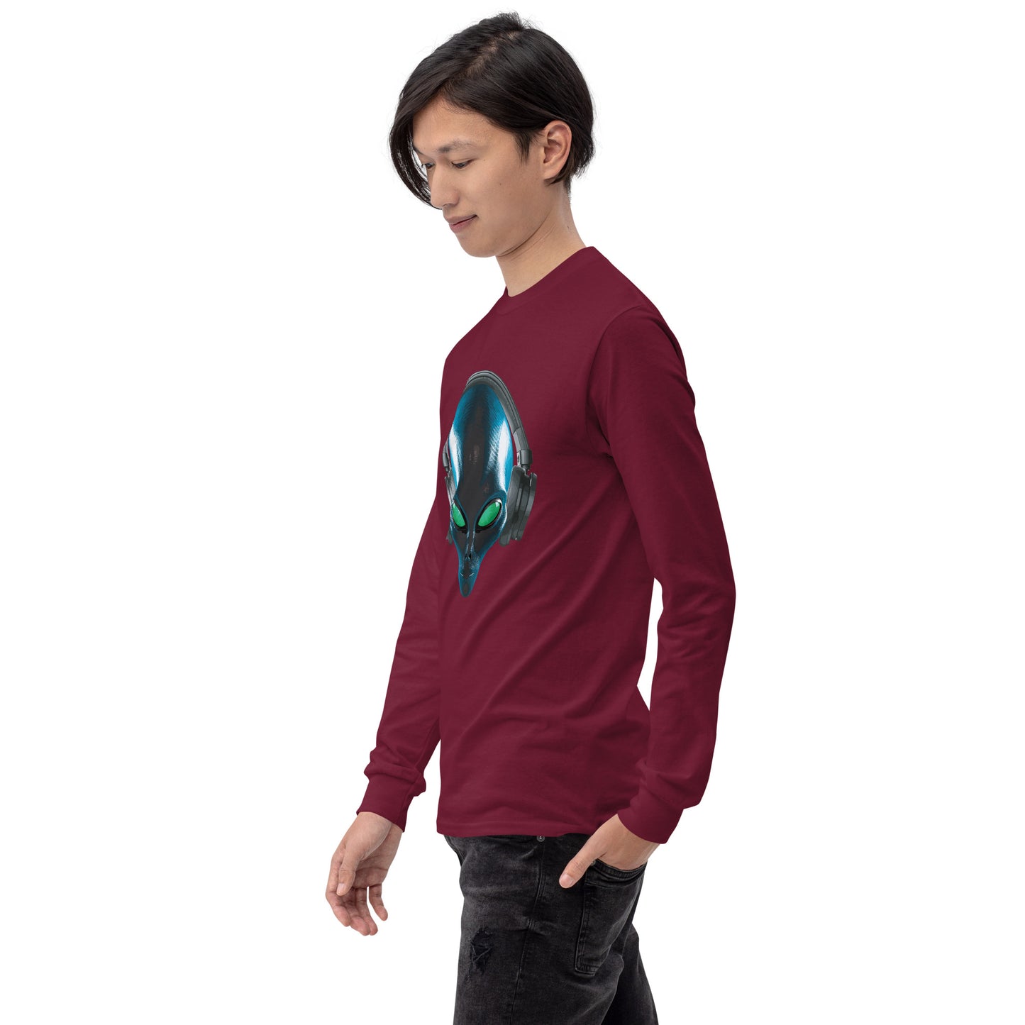 Alien with headphones Men’s Long Sleeve Shirt