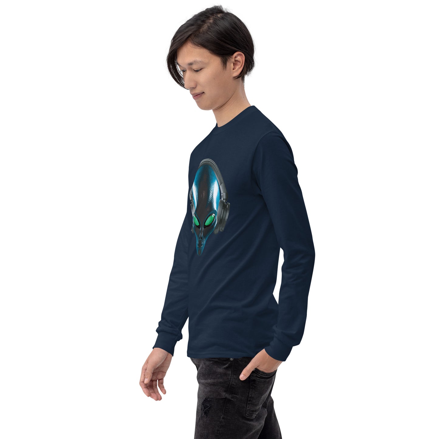 Alien with headphones Men’s Long Sleeve Shirt