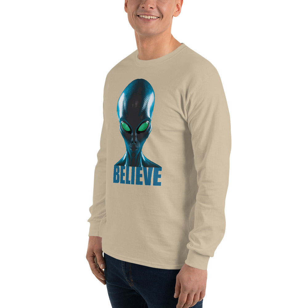 Believe in aliens Men’s Long Sleeve Shirt