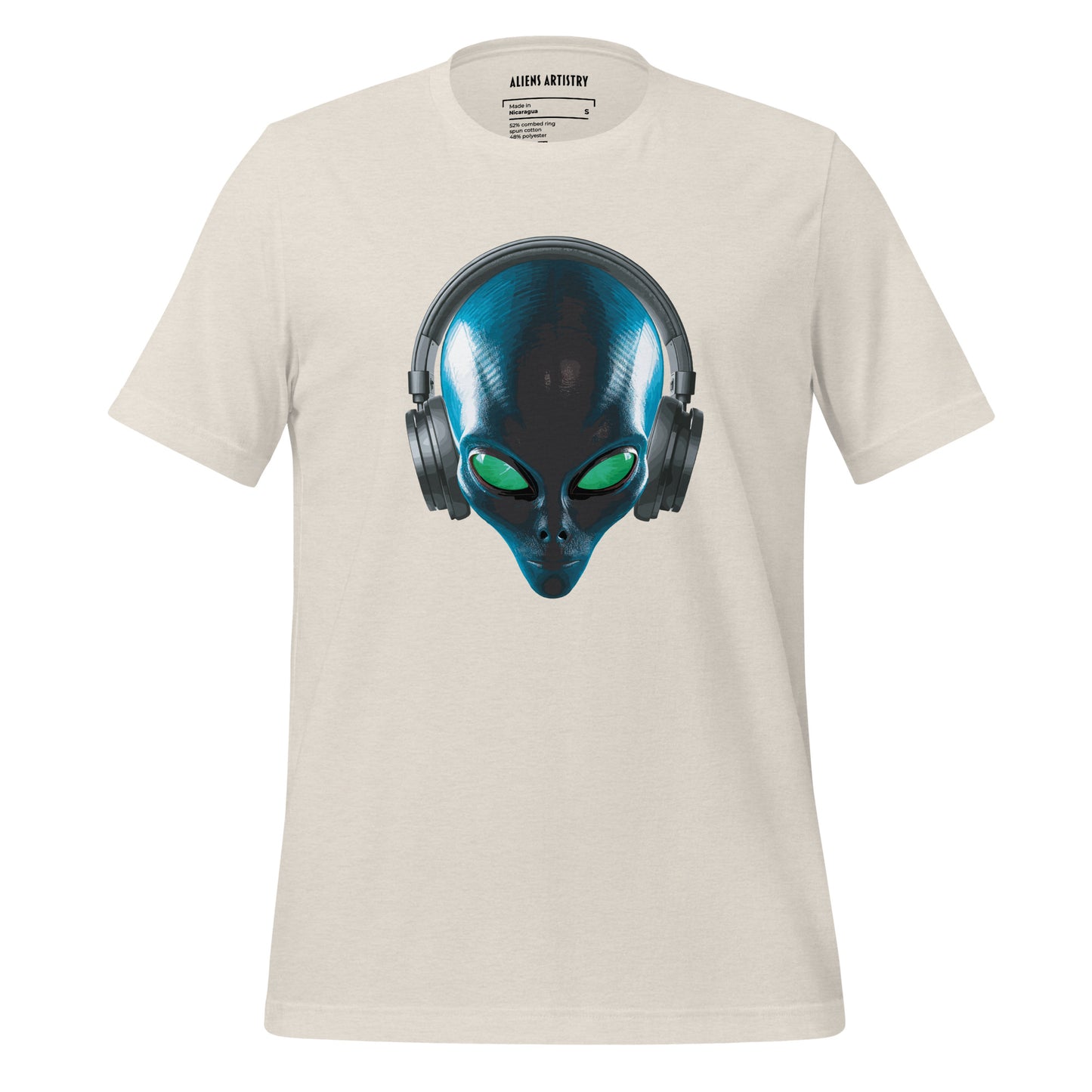 Alien with headphones women’s t-shirt