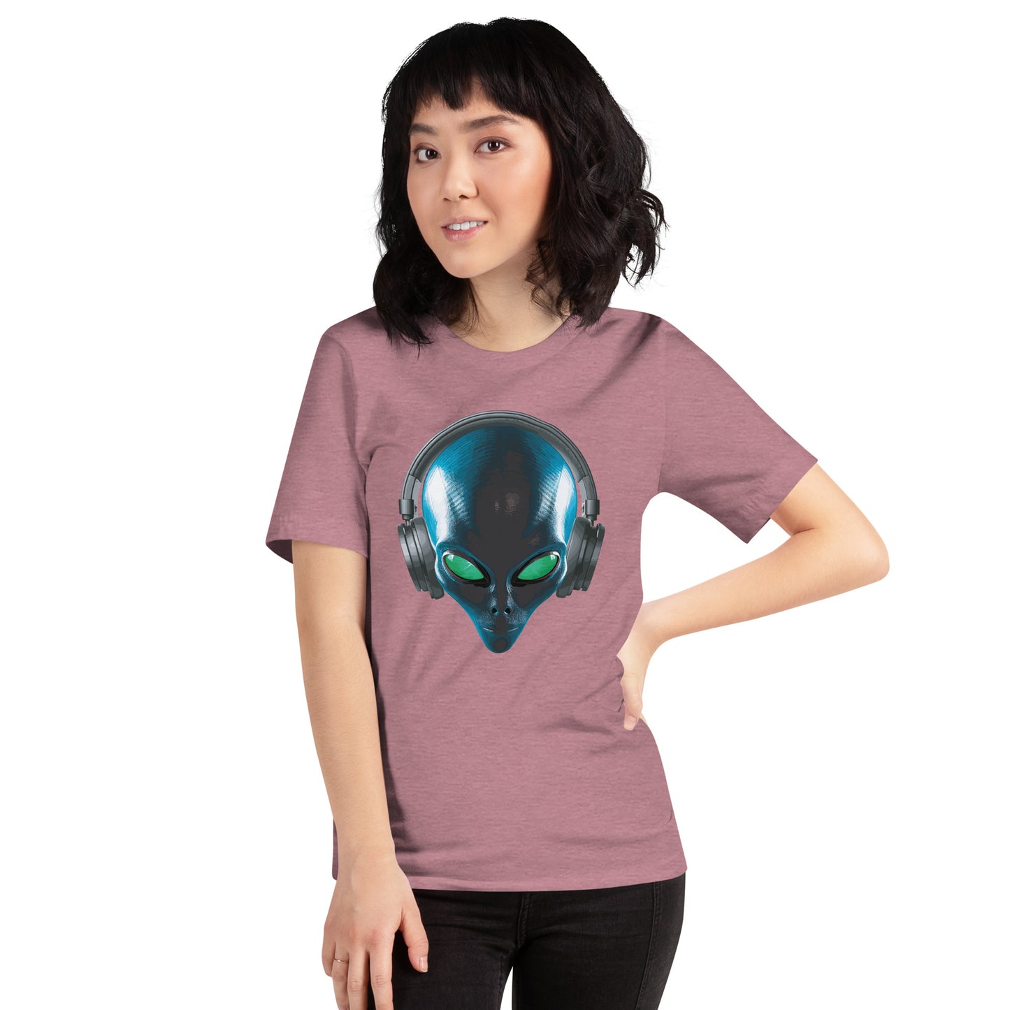 Aliens with headphones women’s  t-shirt